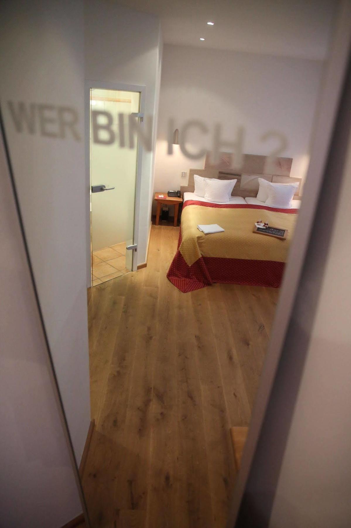 Hotel Drei Raben Norimberga