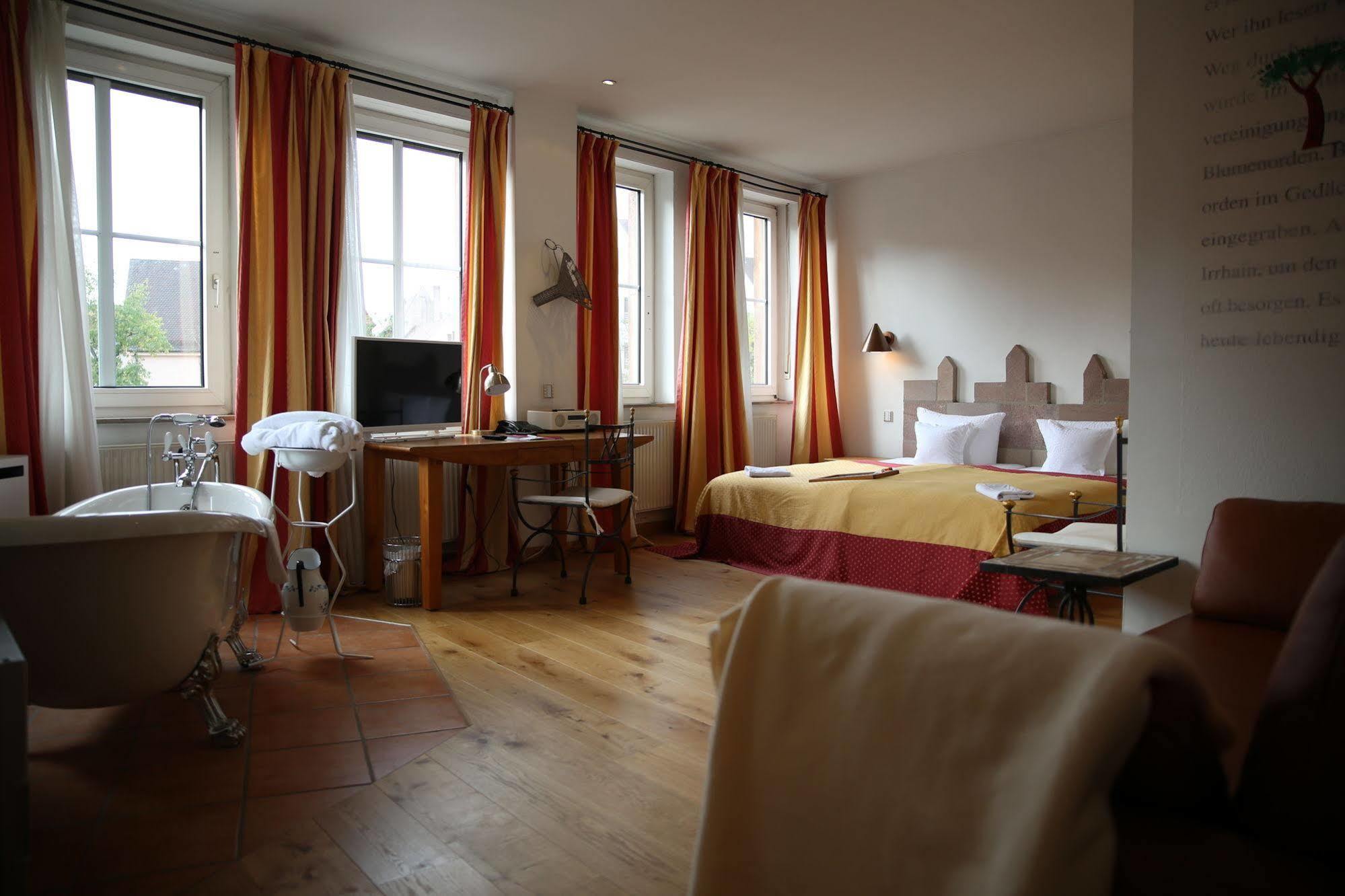 Drei Raben Hotel 4*