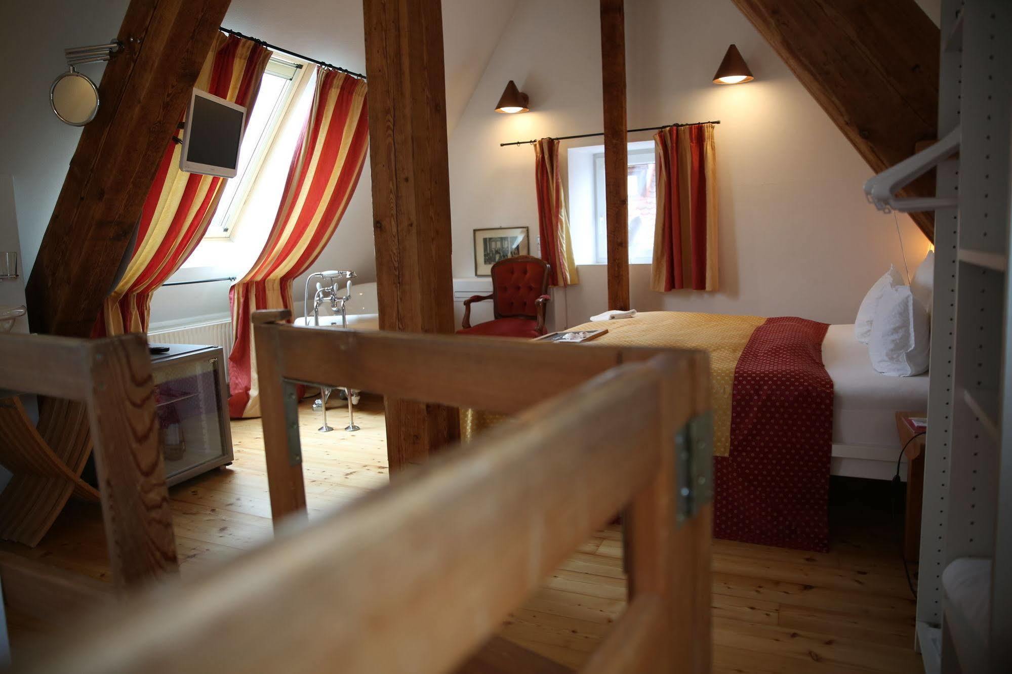 Drei Raben Hotel Norimberga