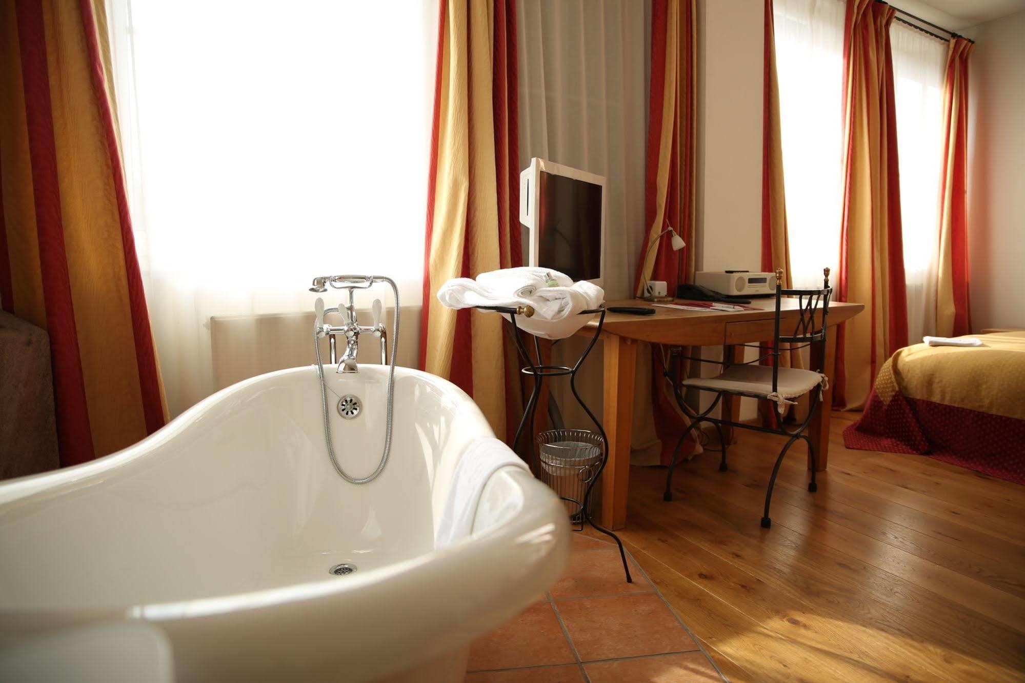 Drei Raben Hotel